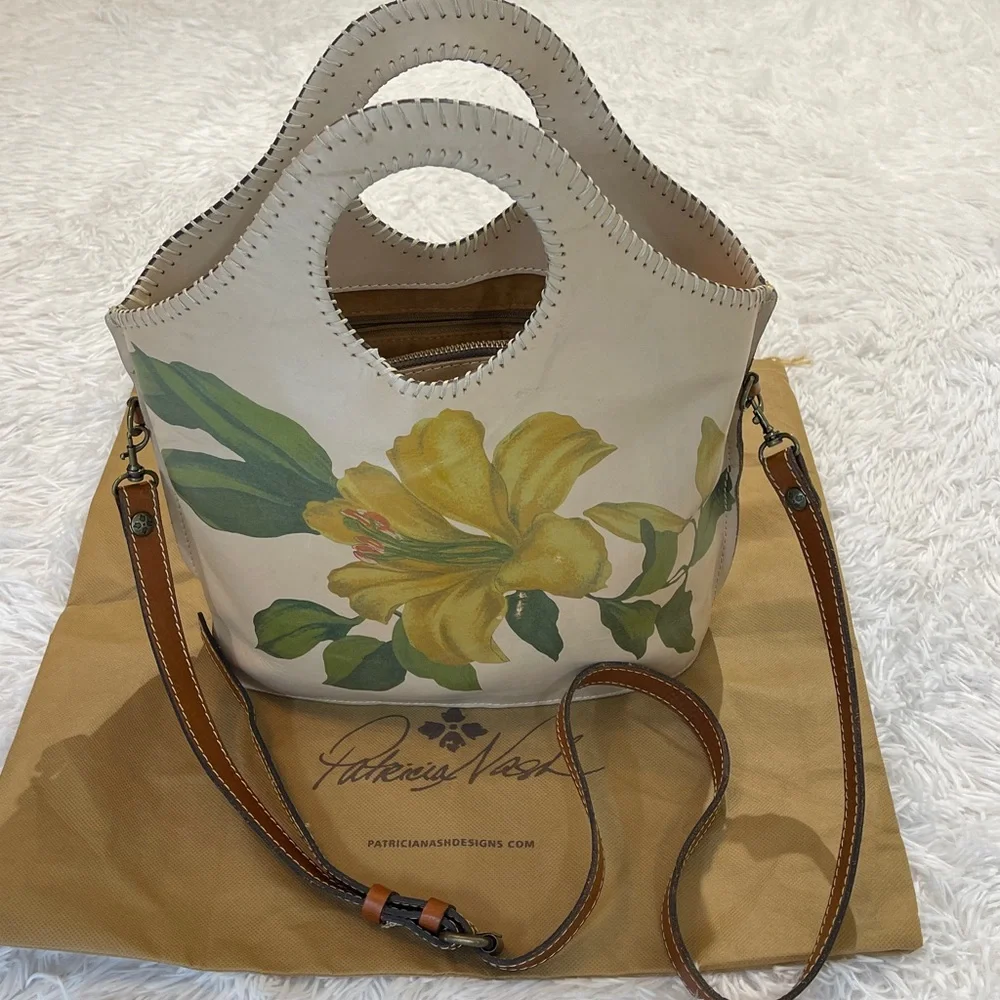 PATRICIA NASH Tan and Brown FLOWER Leather Bag WITH DUST BAG SOME SMALL MARKS - Picture 2 of 13